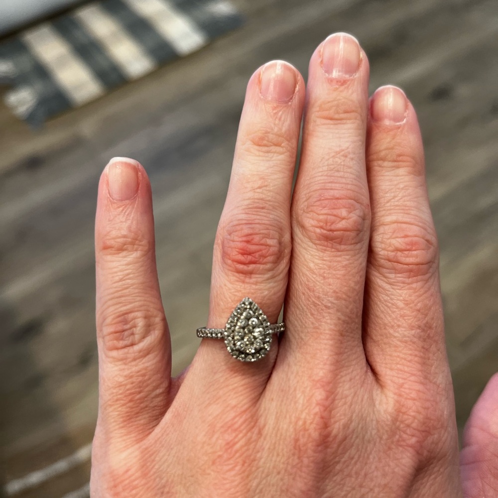 Zales Teardrop Ring